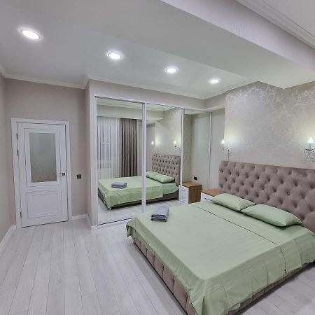 Grand Excelent New Ultra Central Apartments Кишинёв Экстерьер фото