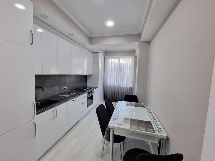 Grand Excelent New Ultra Central Apartments Кишинёв Экстерьер фото