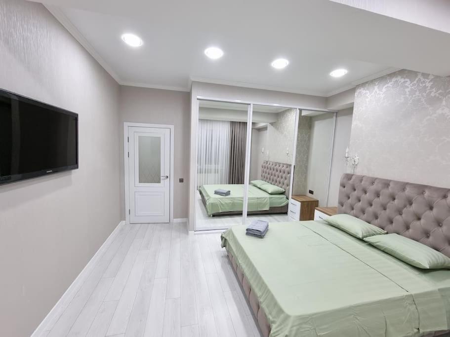 Grand Excelent New Ultra Central Apartments Кишинёв Экстерьер фото