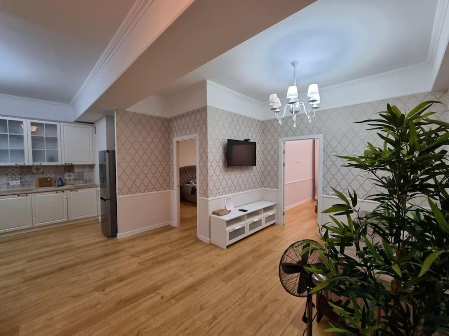 Grand Excelent New Ultra Central Apartments Кишинёв Экстерьер фото