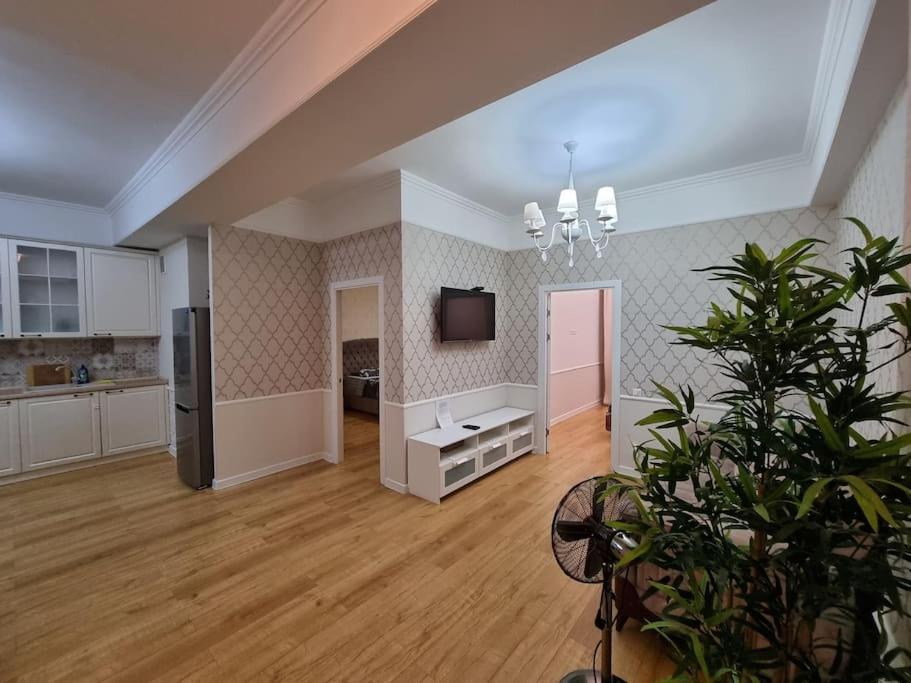 Grand Excelent New Ultra Central Apartments Кишинёв Экстерьер фото
