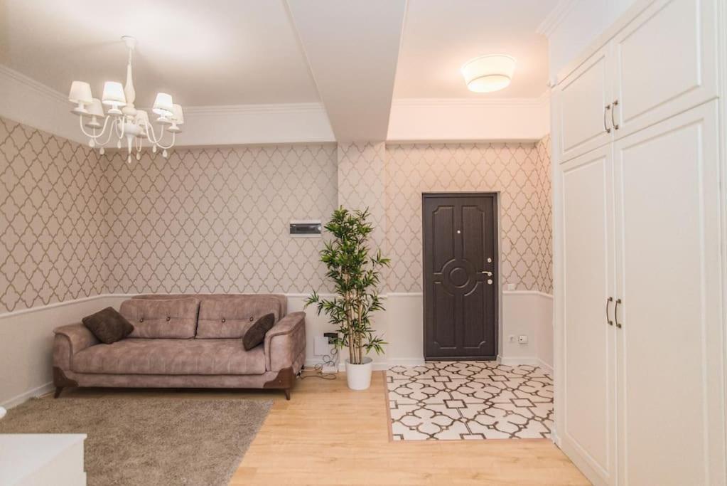 Grand Excelent New Ultra Central Apartments Кишинёв Экстерьер фото