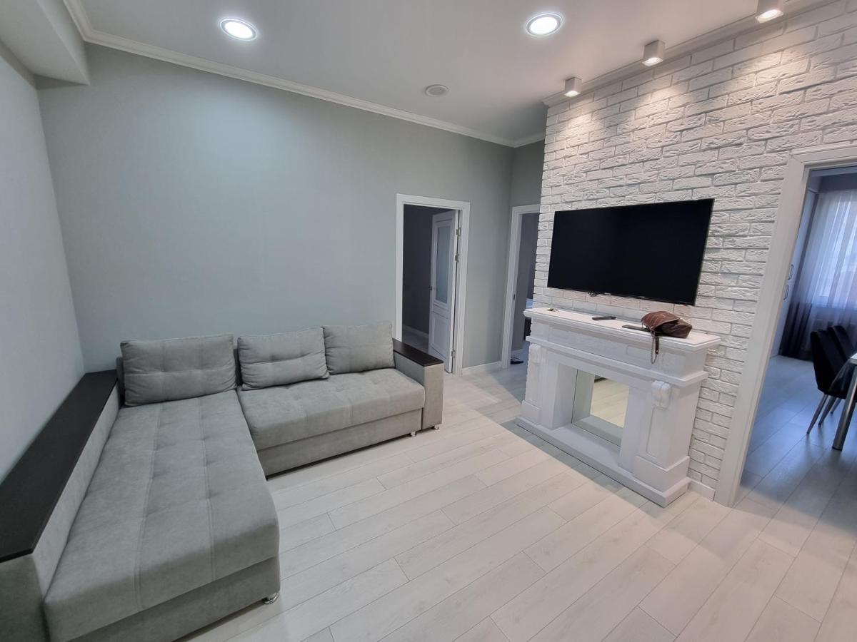 Grand Excelent New Ultra Central Apartments Кишинёв Экстерьер фото