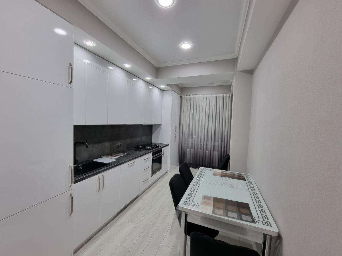 Grand Excelent New Ultra Central Apartments Кишинёв Экстерьер фото